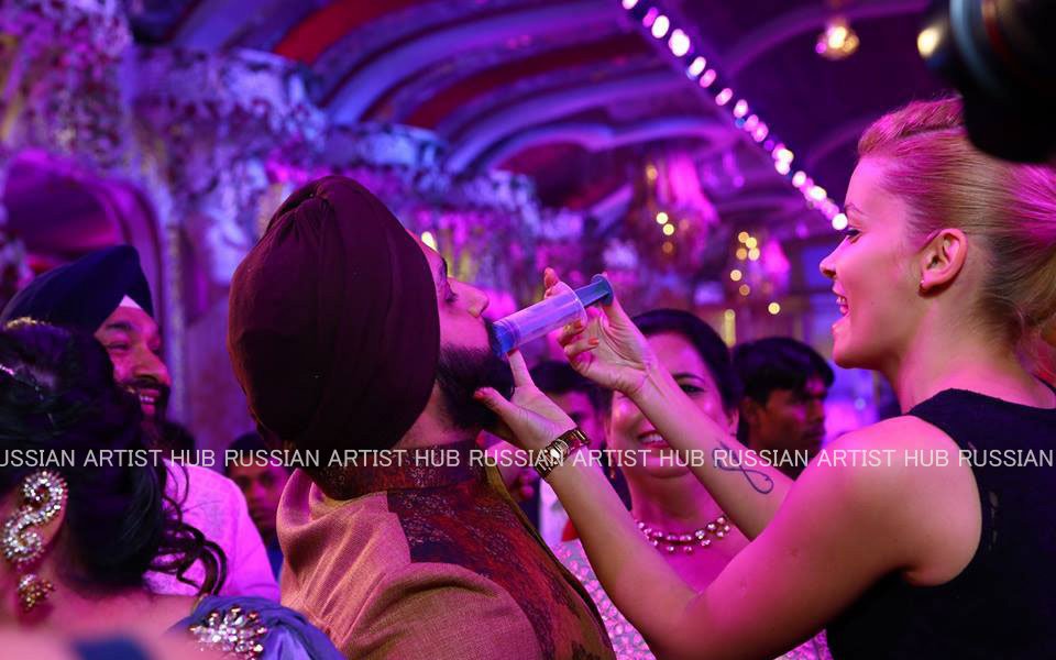 russian female bartenders in delhi
